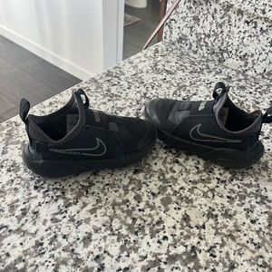 Size 11C Nikes
